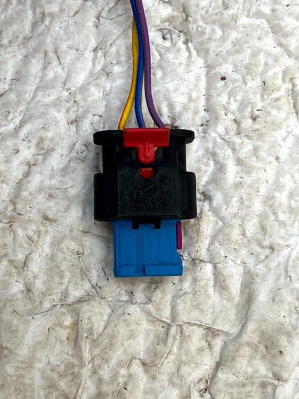 Land Rover Defender Discovery Parking Sensor Plug Connector 322363435 Genuine 3 Land Rover Defender Discovery Parking Sensor Plug Connector 322363435 Genuine 178447845130 4