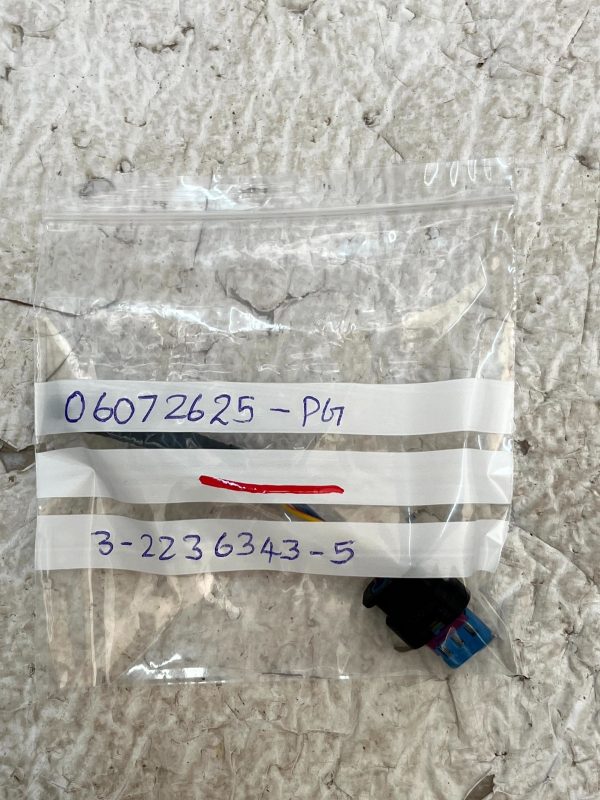 Land Rover Defender Discovery Parking Sensor Plug Connector 322363435 Genuine 8 Land Rover Defender Discovery Parking Sensor Plug Connector 322363435 Genuine 178447845130 9