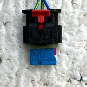 Land Rover Defender Discovery Parking Sensor Plug Connector 322363435 Genuine 12 Land Rover Defender Discovery Parking Sensor Plug Connector 322363435 Genuine - Image 4