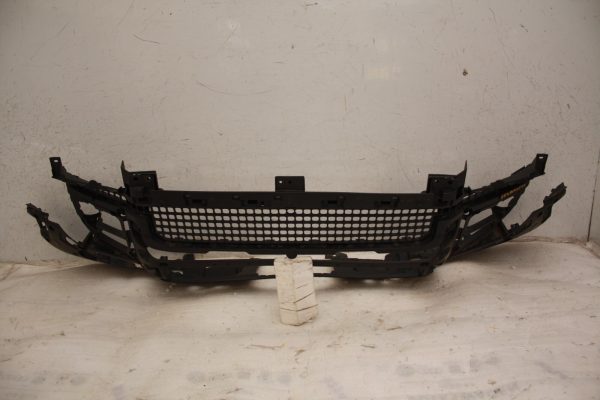 Land-Rover-Defender-L663-Front-Bumper-Inner-Section-2020-ON-L8B2-17E778-A-177056990320