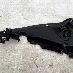 Land Rover Discovery 5 L462 Front Bumper Right Bracket 2017 ON MY42-16F072-AA - Image 6
