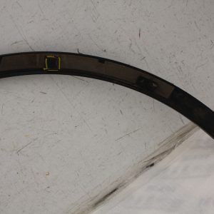 Land Rover Discovery L462 Front Left Wheel Arch 2017 ON HY3M-16A075-AC *DAMAGED* - Image 13