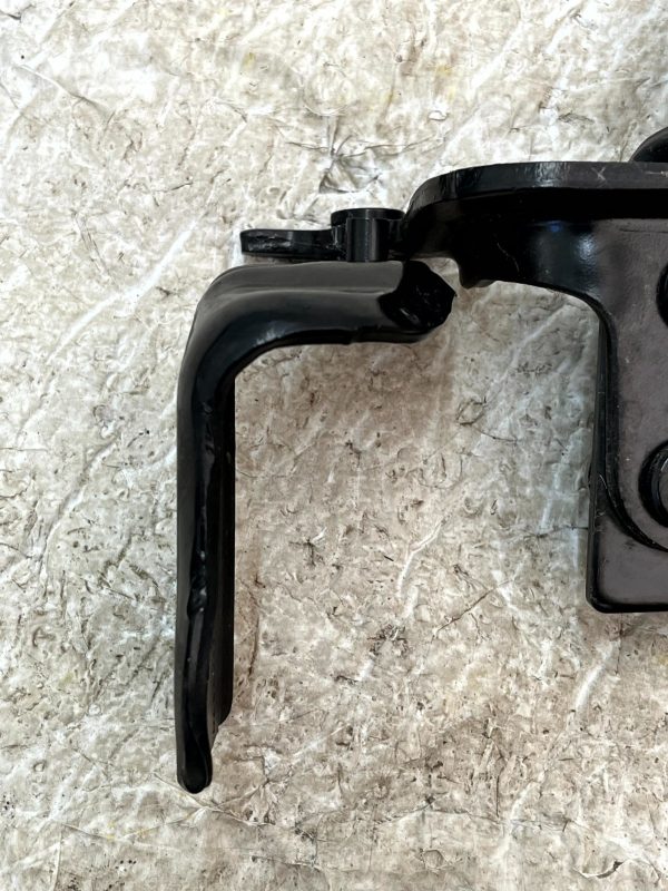 Land Rover Discovery L462 Rear Right Tailgate Hinge 17 ON HY32 42900 AC Genuine 178560614280 2