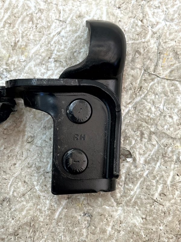 Land Rover Discovery L462 Rear Right Tailgate Hinge 17 ON HY32 42900 AC Genuine 178560614280 3