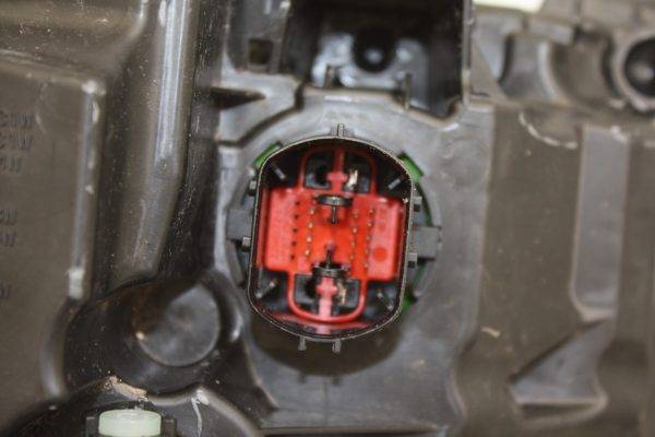 Land Rover Discovery Left Side LED Headlight 2021 ON MY42 13W030 GB DAMAGED 178539940780 12