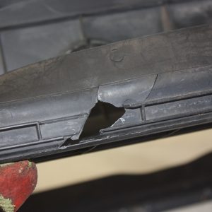 Land Rover Discovery Radiator Air Duct Panel 2009 TO 2013 FH22-019A01-AB Genuine - Image 9