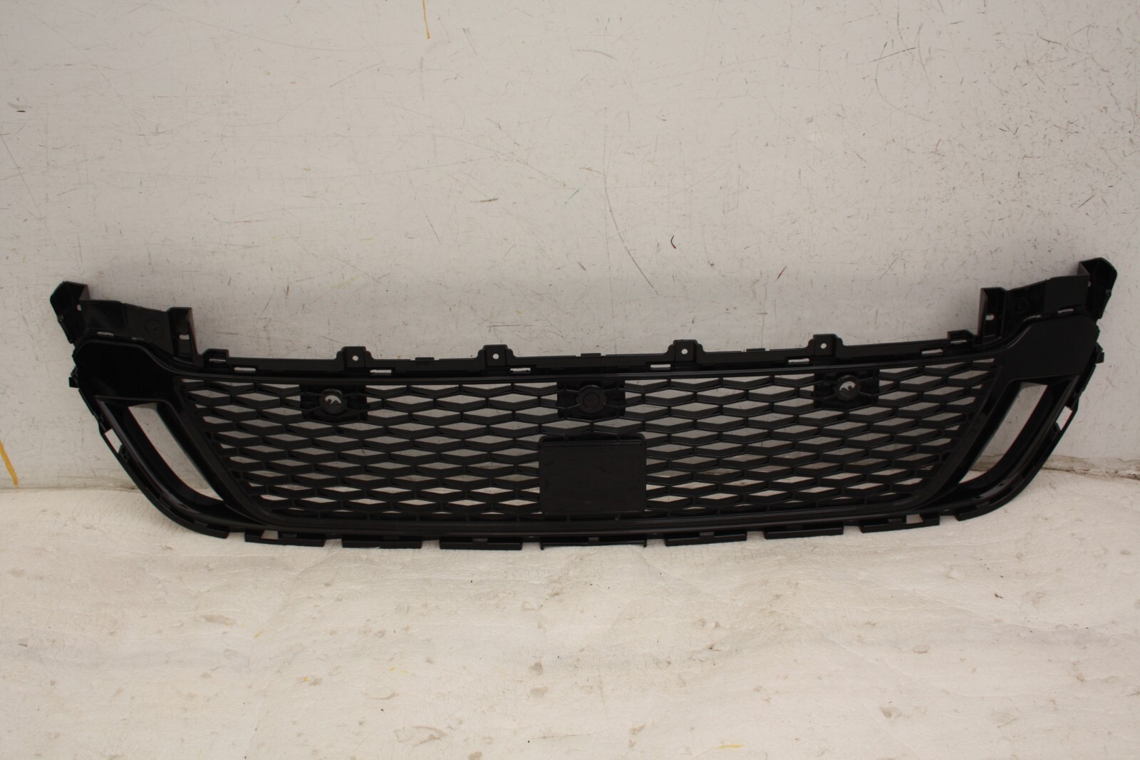 Land Rover Discovery Sport Front Bumper Lower Grill 2019 ON Genuine *DAMAGED*