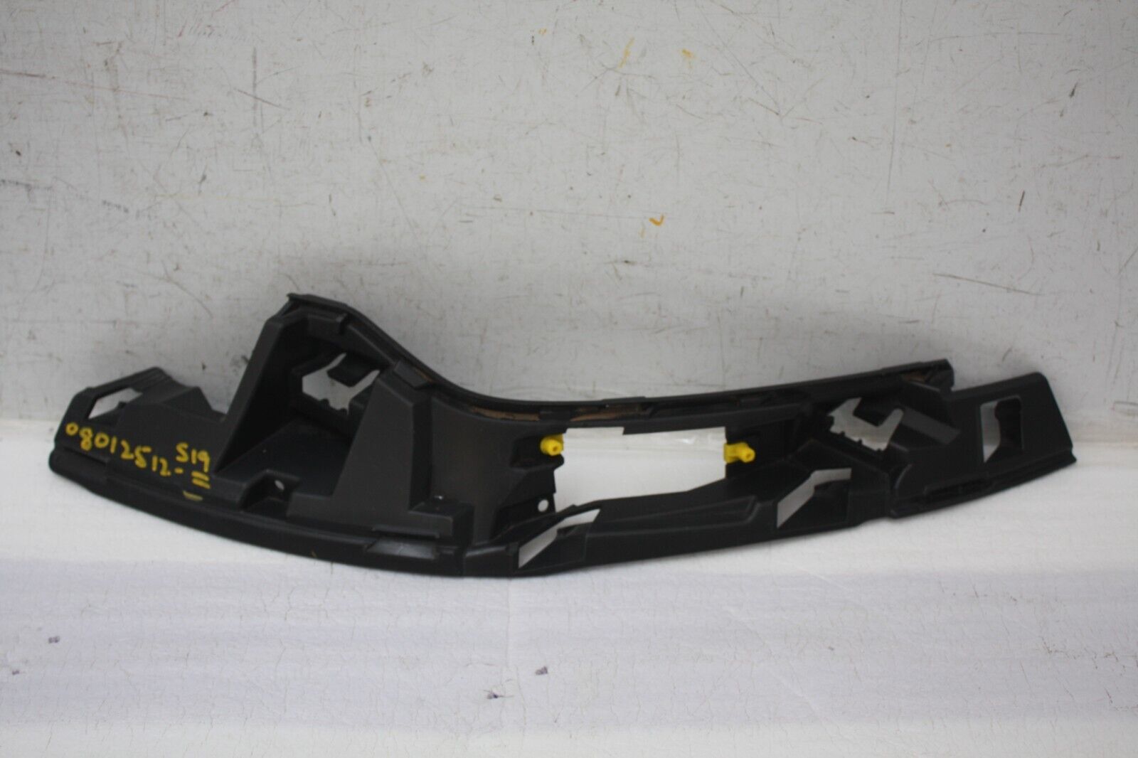 Land Rover Discovery Sport L550 Front Bumper Left Bracket 2019 ON LK72-17E763-A