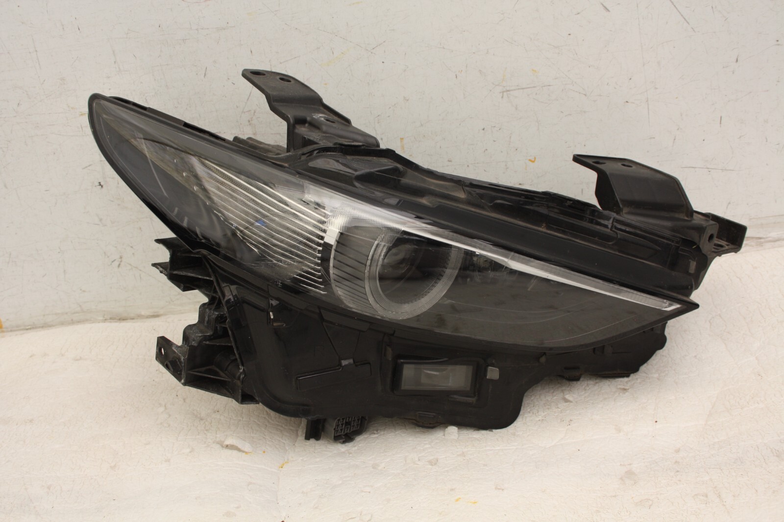 Mazda 3 Front Right LED Headlight 2019 ON Genuine *DAMAGED*