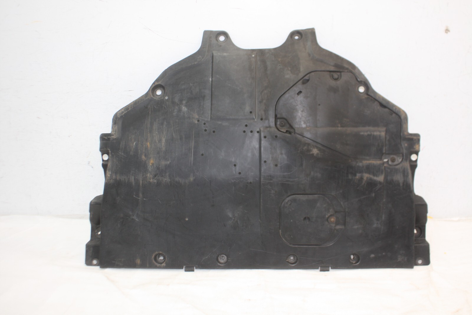 Mazda 6 Engine Under Tray 2010 TO 2012 GHP9-56111 Genuine *DAMAGED*