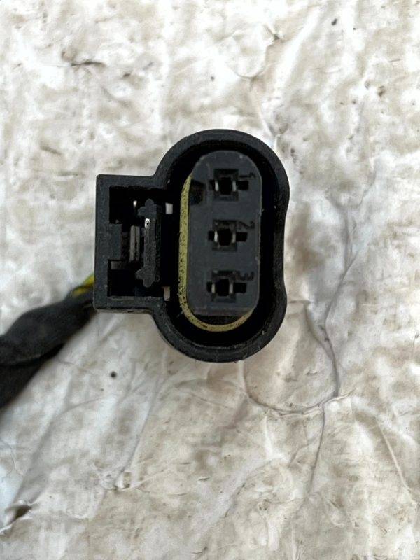 Mercedes A B C E CLA GLA PDC Parking Sensor Plug Connector A0225452426 Genuine 178439616550 7