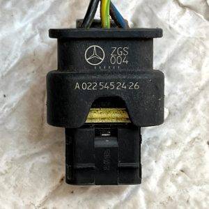 Mercedes A B C E CLA GLA PDC Parking Sensor Plug Connector A0225452426 Genuine - Image 8