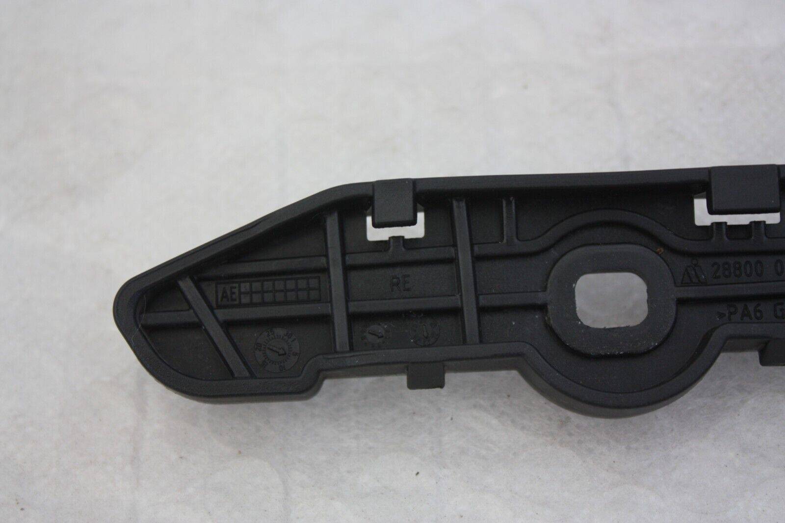 Mercedes-A-Class-W176-Front-Bumper-Right-Fixing-Bracket-A1768852421-Genuine-176305999630-5