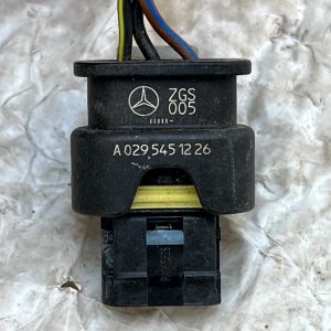 Mercedes A Class W177 PDC Parking Sensor Loom Plug Connector A0295451226 Genuine - Image 8