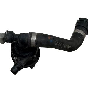 Mercedes C-Class W205 Auxiliary Water Pump W/ Hose Pipe 2014-2018 A0005004386 - Image 1