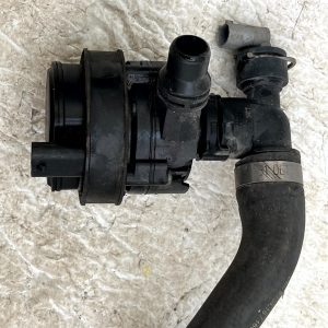 Mercedes C-Class W205 Auxiliary Water Pump W/ Hose Pipe 2014-2018 A0005004386 - Image 7