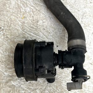Mercedes C-Class W205 Auxiliary Water Pump W/ Hose Pipe 2014-2018 A0005004386 - Image 10
