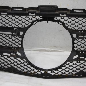 Mercedes C Class W205 Front Bumper Grill 2014-2018 A2058800183 Genuine *DAMAGED* - Image 4