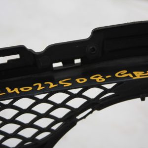 Mercedes C Class W205 Front Bumper Grill 2014-2018 A2058800183 Genuine *DAMAGED* - Image 9