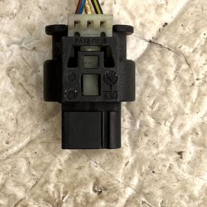 Mercedes C-Class W205 PDC Parking Sensor Loom Plug Connector A0225452426 Genuine - Image 5