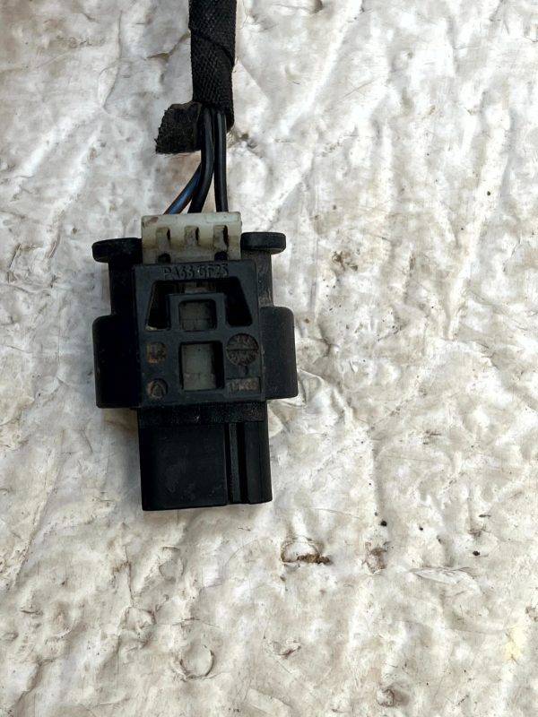 Mercedes C Class W205 PDC Parking Sensor Loom Plug Connector A0225452426 Genuine 3 Mercedes C Class W205 PDC Parking Sensor Loom Plug Connector A0225452426 Genuine 178327870410 4