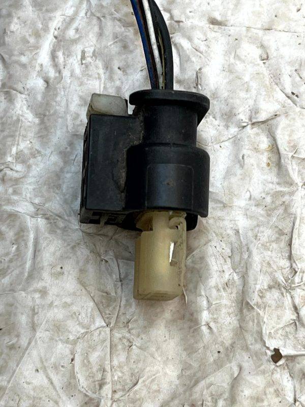 Mercedes C-Class W205 PDC Sensor Wiring Loom Harness Plug Connector A0225452526 4 Mercedes C Class W205 PDC Sensor Wiring Loom Harness Plug Connector A0225452526 178432046100 5