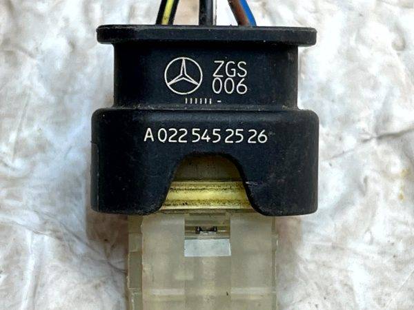 Mercedes C-Class W205 PDC Sensor Wiring Loom Harness Plug Connector A0225452526 7 Mercedes C Class W205 PDC Sensor Wiring Loom Harness Plug Connector A0225452526 178432046100 8