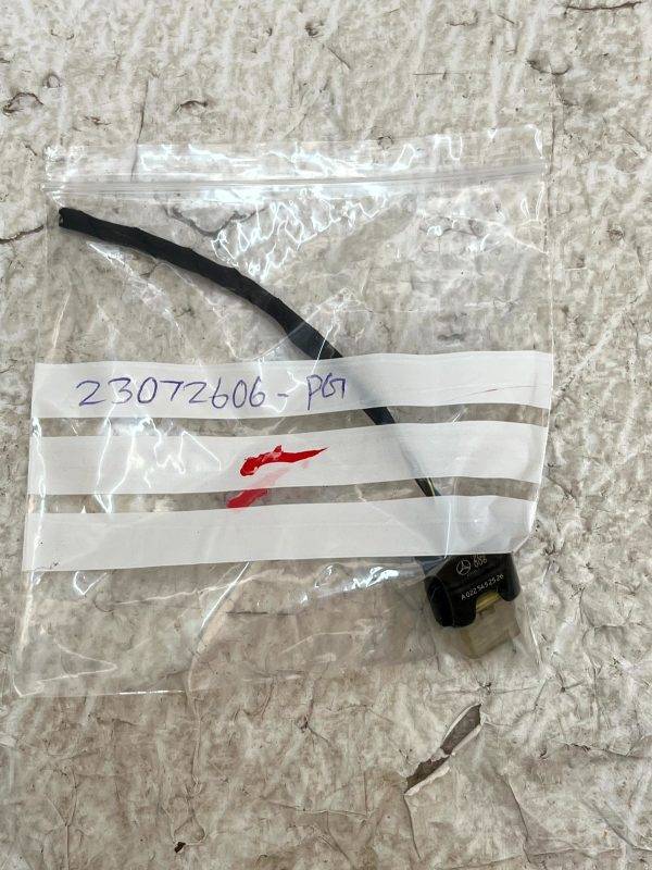 Mercedes C-Class W205 PDC Sensor Wiring Loom Harness Plug Connector A0225452526 8 Mercedes C Class W205 PDC Sensor Wiring Loom Harness Plug Connector A0225452526 178432046100 9