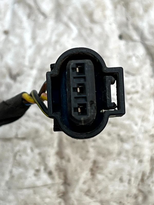 Mercedes C E S Class PDC Sensor Wire Harness Plug Connector A0005450329 Genuine 6 Mercedes C E S Class PDC Sensor Wire Harness Plug Connector A0005450329 Genuine 178447765390 7