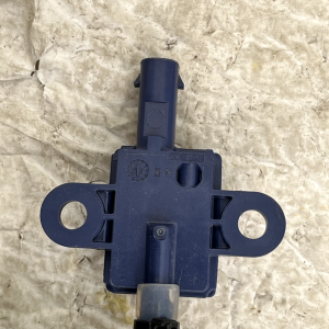 Mercedes CLA C117 Crash Impact Sensor A1179050902 Genuine - Image 7