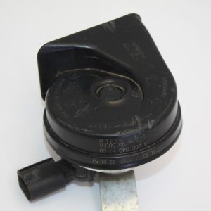 Mercedes CLA C117 W176 Front Right Side Horn 2017 A0005405700 Genuine - Image 5