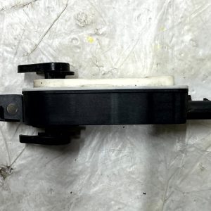 Mercedes CLA C118 X118 W177 HVAC Air Intake Actuator Motor 5878R1000 Genuine - Image 4