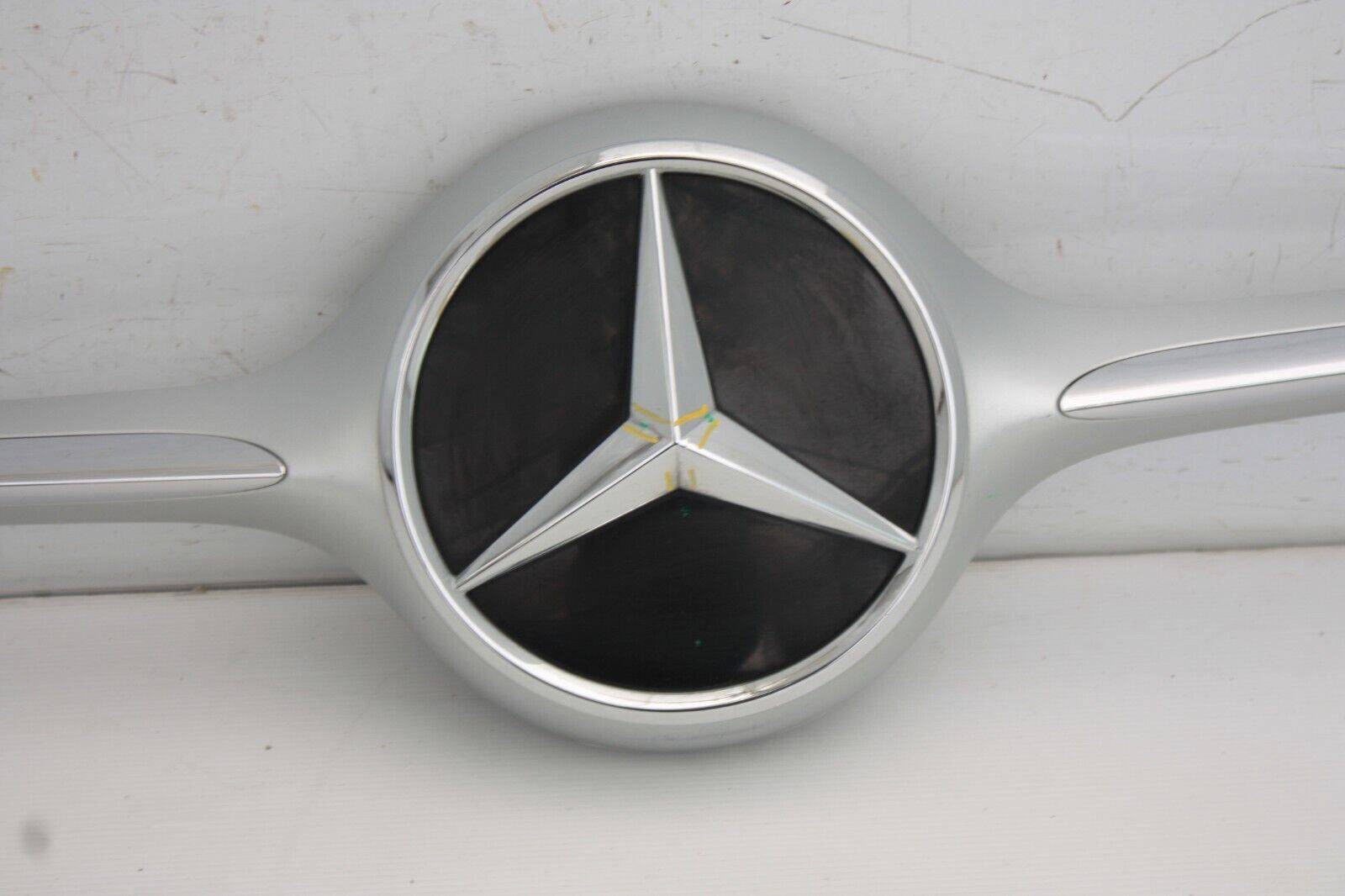 Mercedes-CLS-C257-Front-Bumper-Grill-Trim-A2578851300-Genuine-175770084850-3