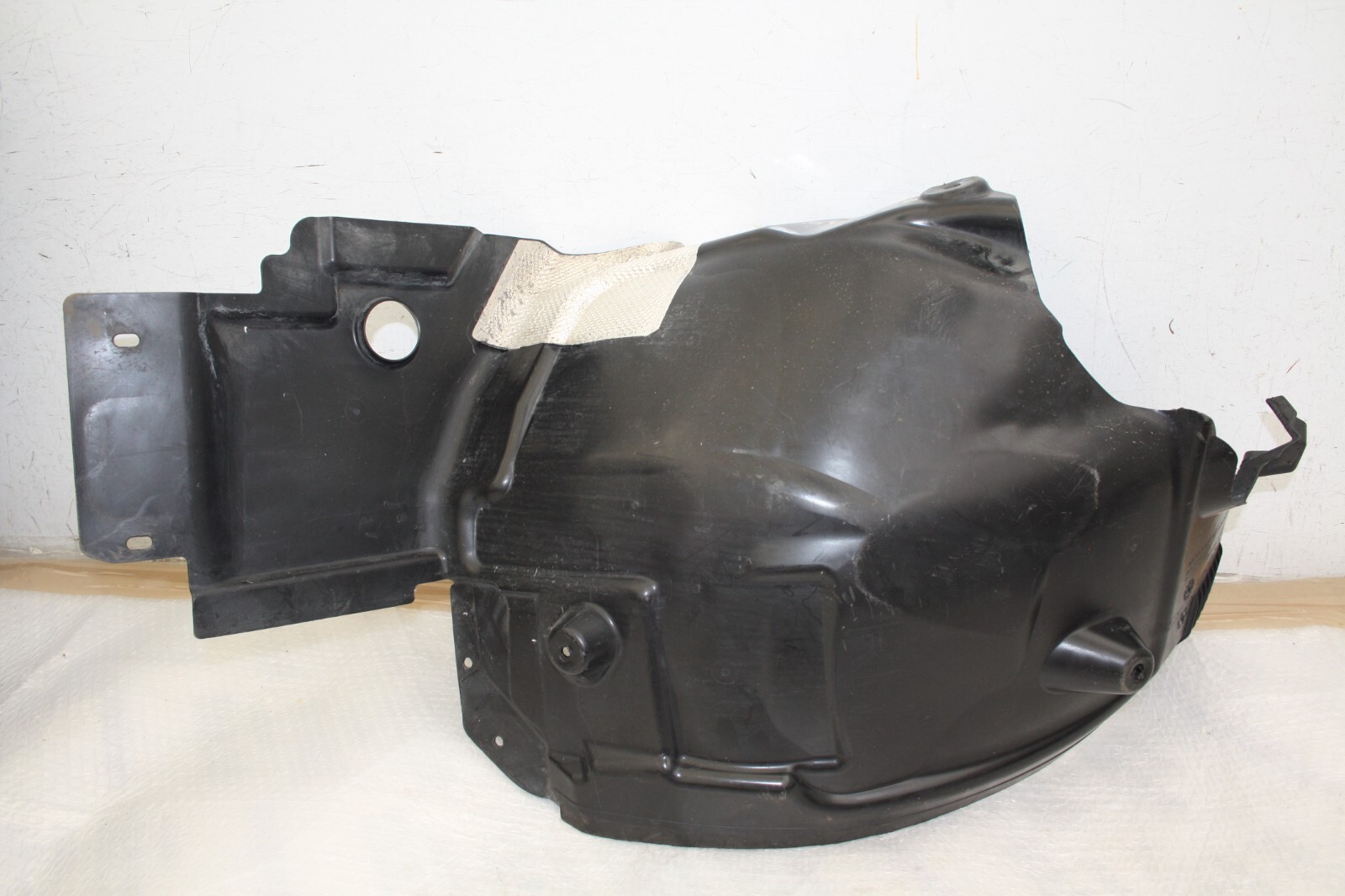 Mercedes CLS C257 Front Right Side Splash Guard 2017 TO 2021 A2576910800 Genuine