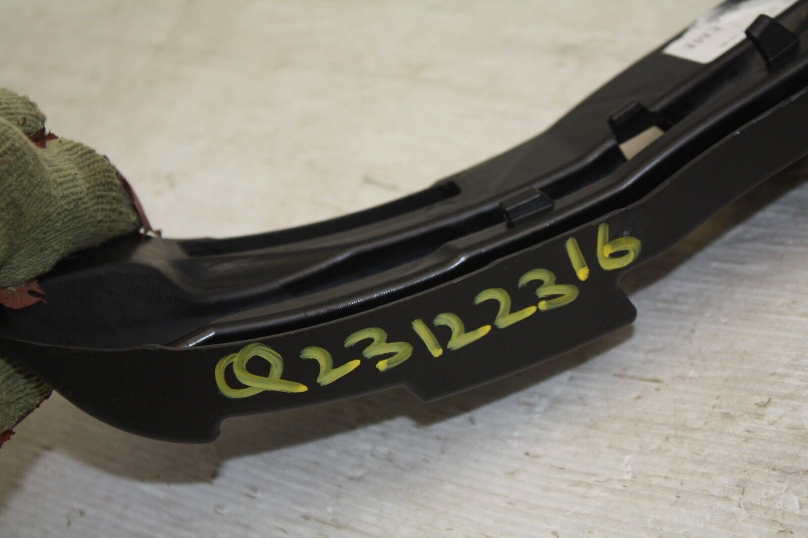 Mercedes-E-Class-S213-Estate-Rear-Bumper-Right-Bracket-2016-TO-2020-A2138850463-176127259540-7