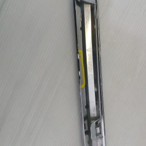 Mercedes E Class Side Skirt Chrome Trim rear right A2136980462 - Image 13
