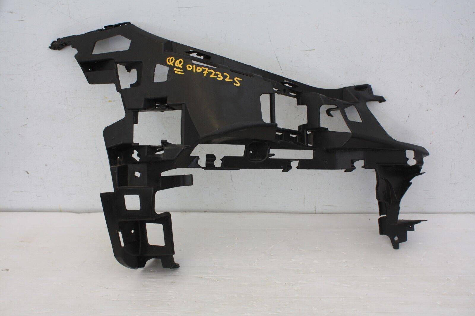 Mercedes E Class W213 AMG Front Right Bracket 2016 TO 2020 A2138852400 DAMAGED 176479954330