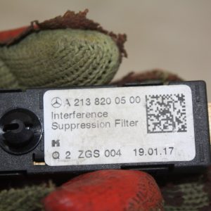 Mercedes E Class W213 Aerial Booster Soft Suppression Filter A2138200500 Genuine - Image 8