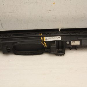 Mercedes EQC N293 Front Centre DRL Light A2939061501 Genuine *DAMAGED* - Image 17