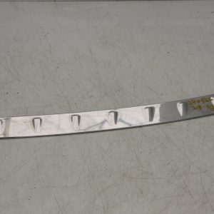 Mercedes GLA Class X156 Rear Bumper Centre Chrome A1568850011 Genuine - Image 4