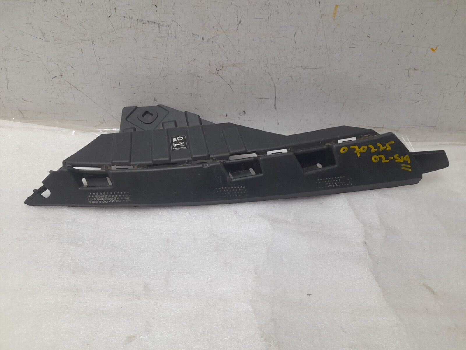 Mercedes GLA H247 Front Bumper Right Bracket 2020 ON A2478859806 Genuine