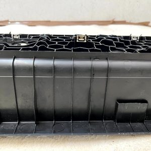 Mercedes V Class Rear Left Door Entrance Step Trim 15 TO 20 A4476802506 Genuine - Image 16