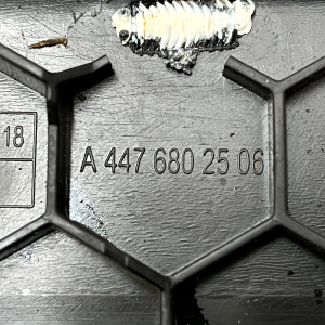 Mercedes V Class Rear Left Door Entrance Step Trim 15 TO 20 A4476802506 Genuine - Image 24