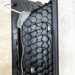 Mercedes V Class Rear Left Door Entrance Step Trim 15 TO 20 A4476802506 Genuine - Image 9