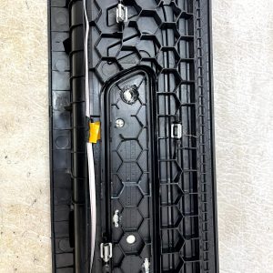 Mercedes V Class Rear Left Door Entrance Step Trim 15 TO 20 A4476802506 Genuine - Image 10