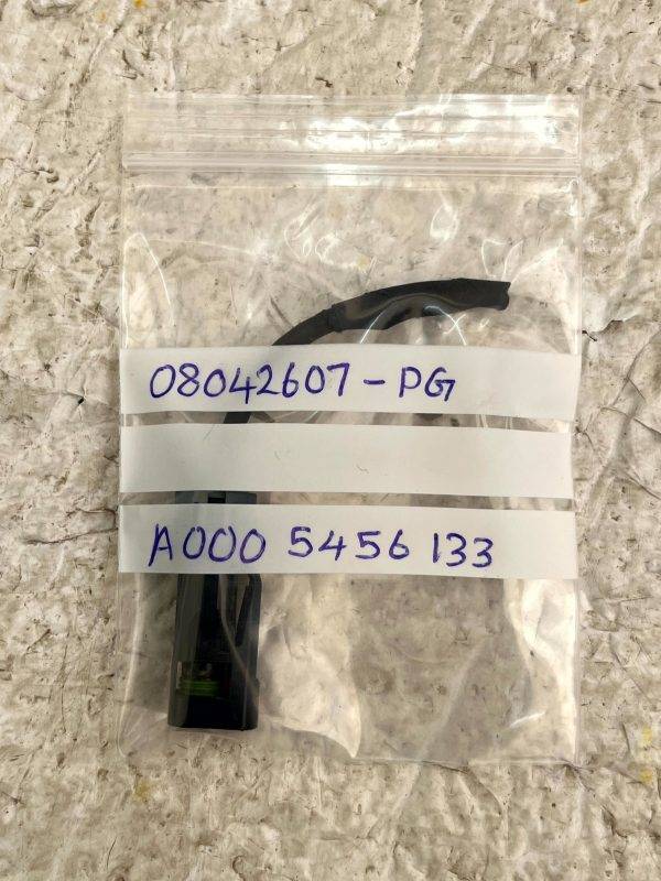 Mercedes Wiring Loom Harness Plug Connector 1 Pin A0005456133 Genuine 8 Mercedes Wiring Loom Harness Plug Connector 1 Pin A0005456133 Genuine 178224999920 9