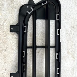 Mini Countryman F60 LCI Front Bumper Lower Grill 2020-2024 51119477040 Genuine - Image 3