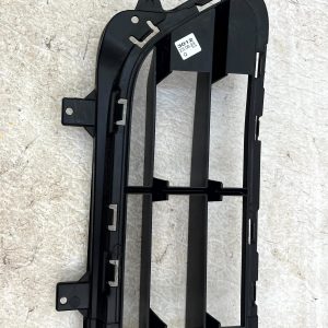Mini Countryman F60 LCI Front Bumper Lower Grill 2020-2024 51119477040 Genuine - Image 8