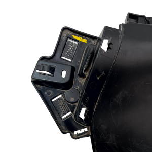 Nissan Townstar Left Intercooler Air Duct Guide 2022 ON 622230131R Genuine - Image 11