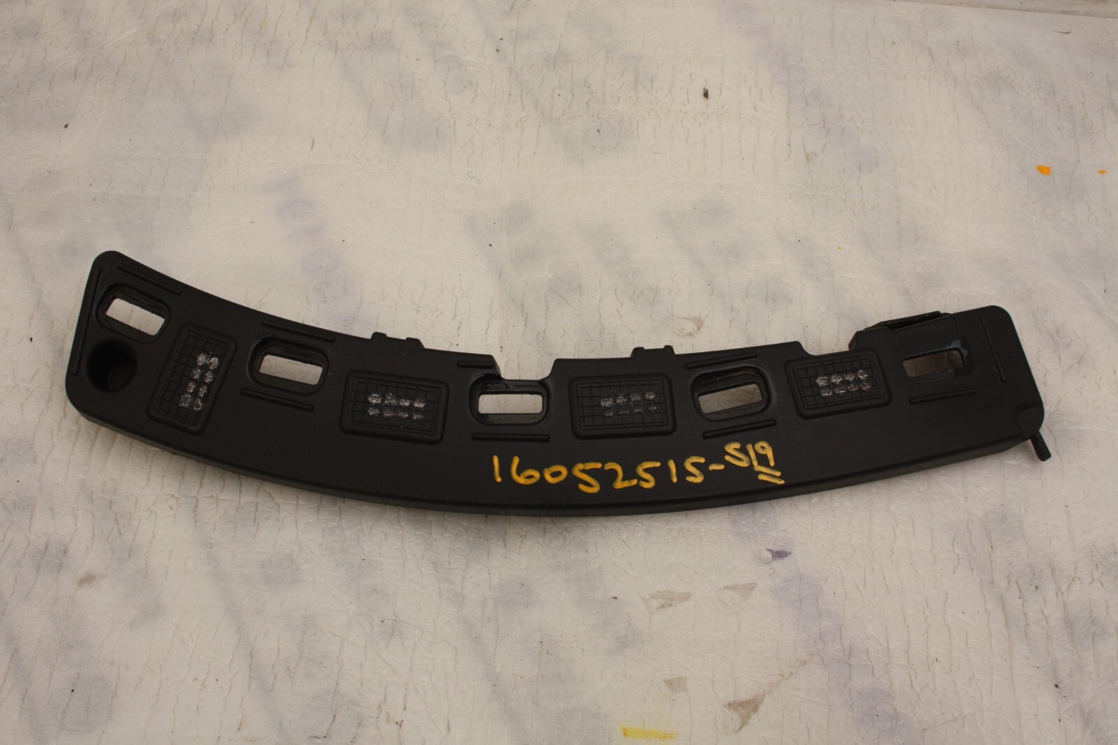 Peugeot 208 Front Bumper Left Side Bracket 2020 TO 2023 9824787780 Genuine